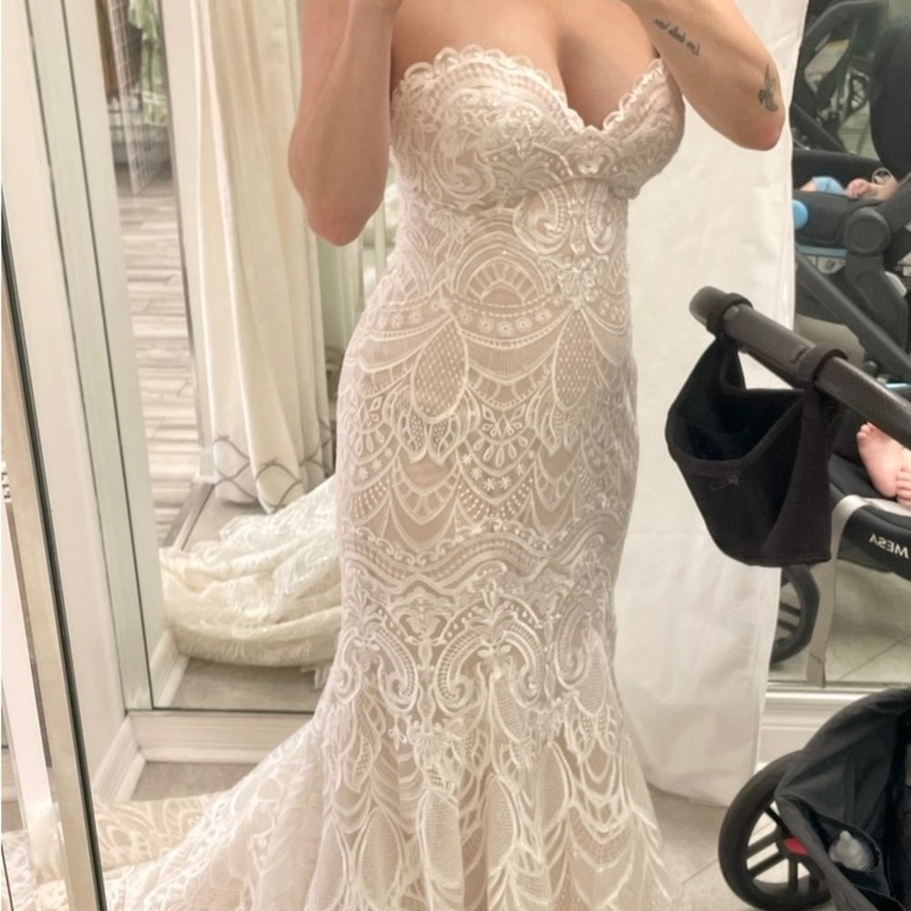 Boho wedding dress size 8
